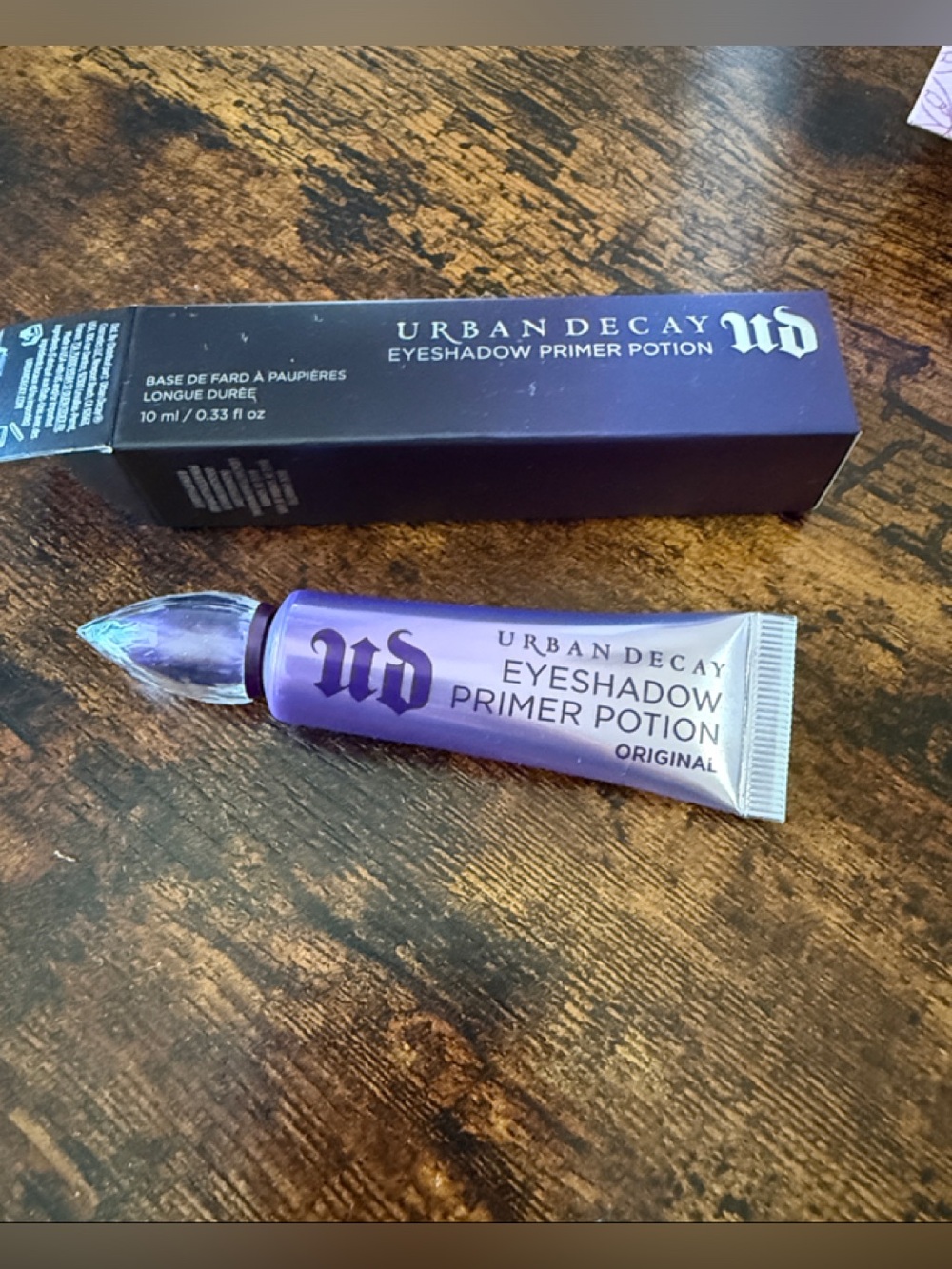 Urban Decay Eyeshadow Primer Potion in Purple Packaging